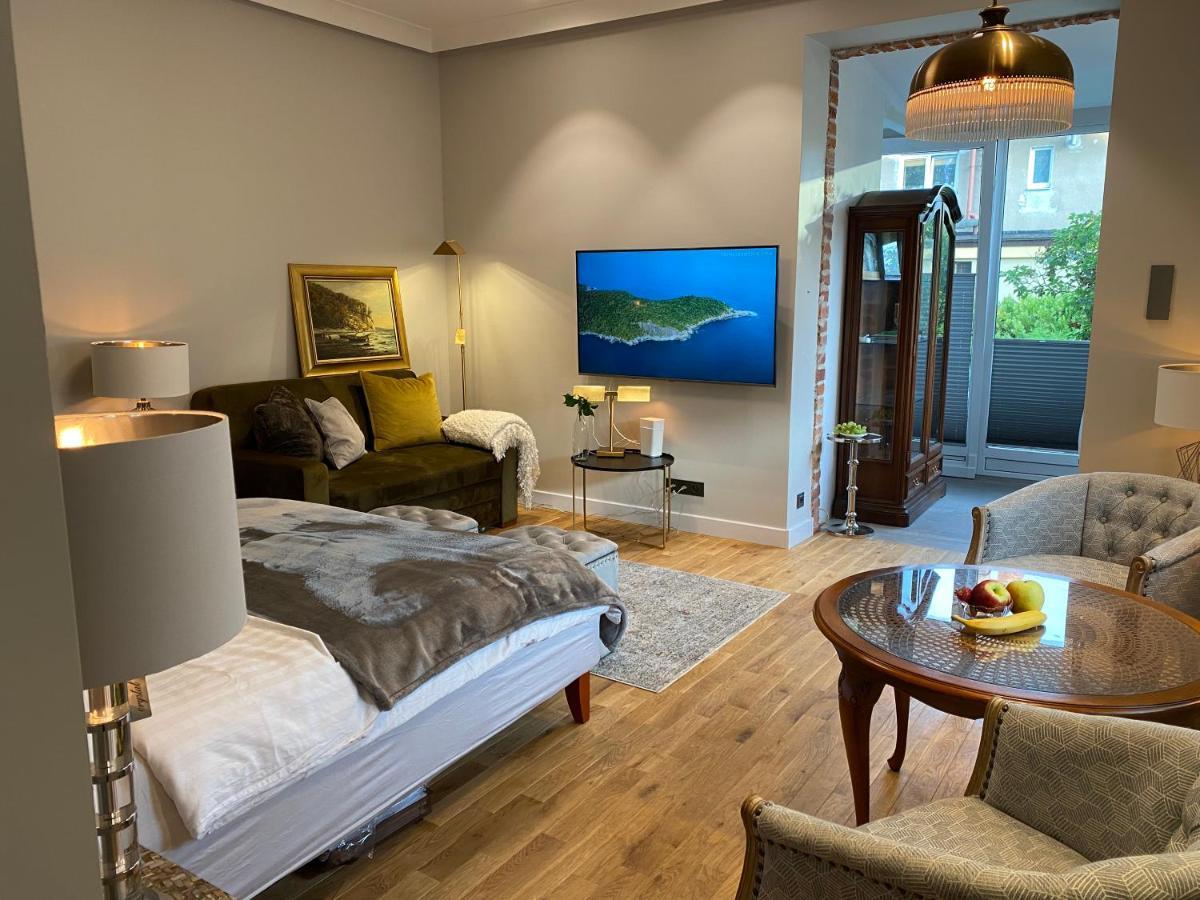 The Secretary'S Apartment In Oliva กดัญสก์ ภายนอก รูปภาพ